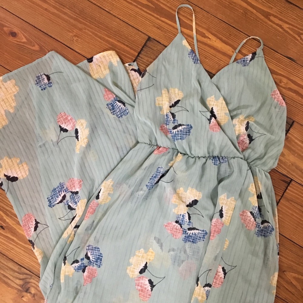 NWOT Beautiful Dress!